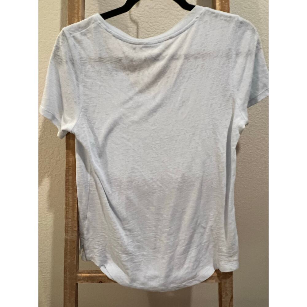 Athleta light blue Tee S